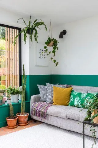 How to Decorate Your Home with Indoor Plants for a Greener Living Space photo 2